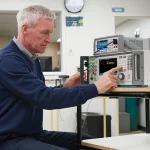 Fluke 5560A Multi-Product Calibrator for Labs Application